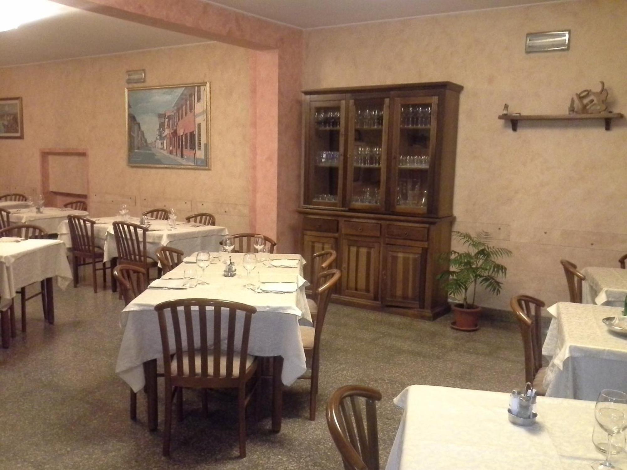 Hotel Ticino Ristorante Chierico Carbonara al Ticino Eksteriør billede